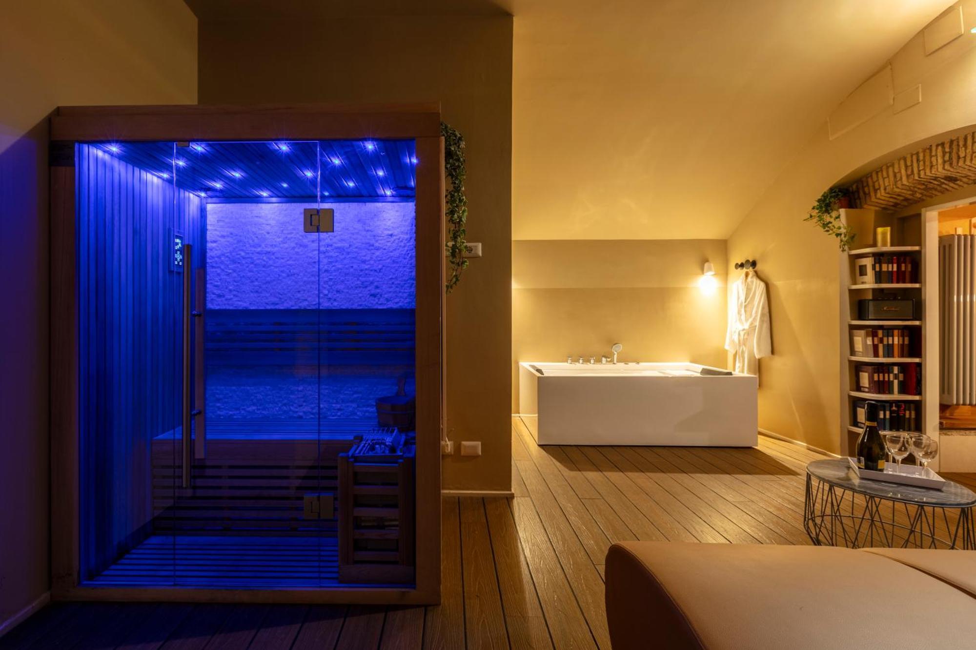 Romac Coronari With Gym, Sauna And Garden Eksteriør bilde